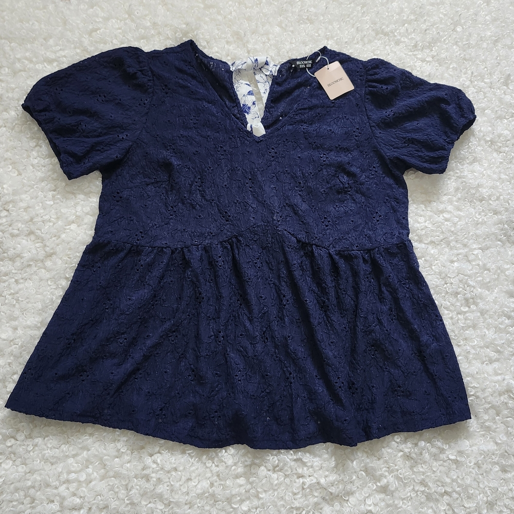BNWT Bloomchic Navy Back Tie Bow Lace Peplum Top 14‑16 Romantic Boho - Picture 7 of 13